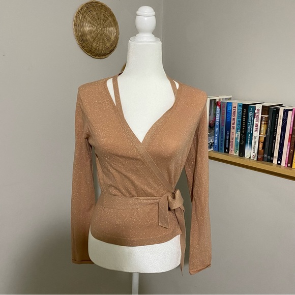 Diane Von Furstenberg Tops - Diane Von Furstenberg gold genuine wrap long sleeve top size small women’s